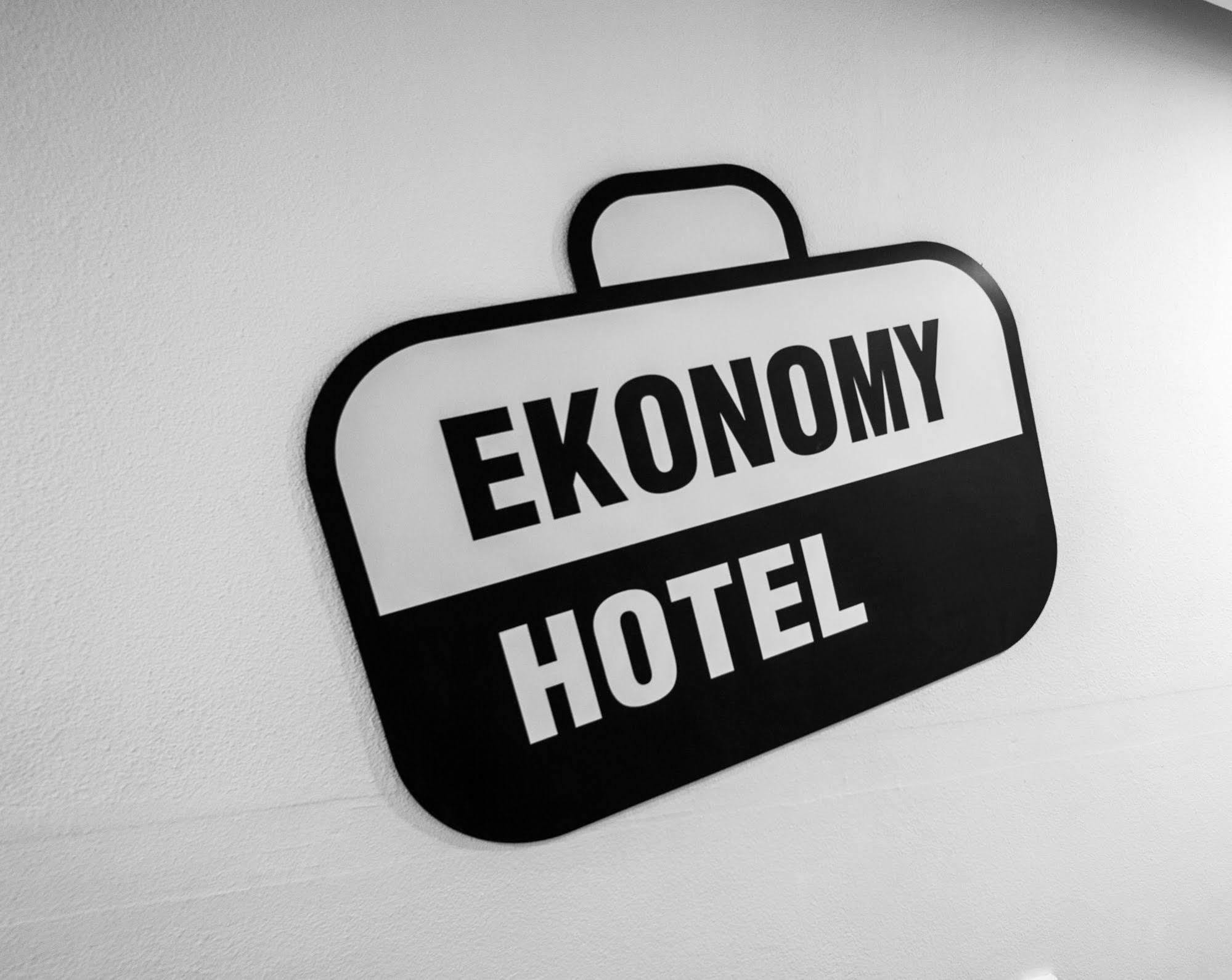 Ekonomy Hotel Sokcho Zewnętrze zdjęcie